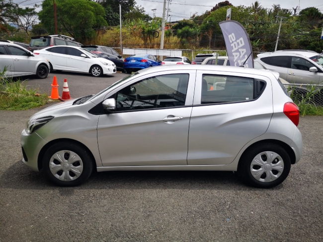  Haz Click aquí y obtendras toda la informacion detallada del Auto Usado   Chevrolet Spark LT 2016 Spark LT hatchback  en Costa Rica sistema de AutoguiaCR.com por sirioscr.com Google.com en la agencia StarCarsCR.com  title=